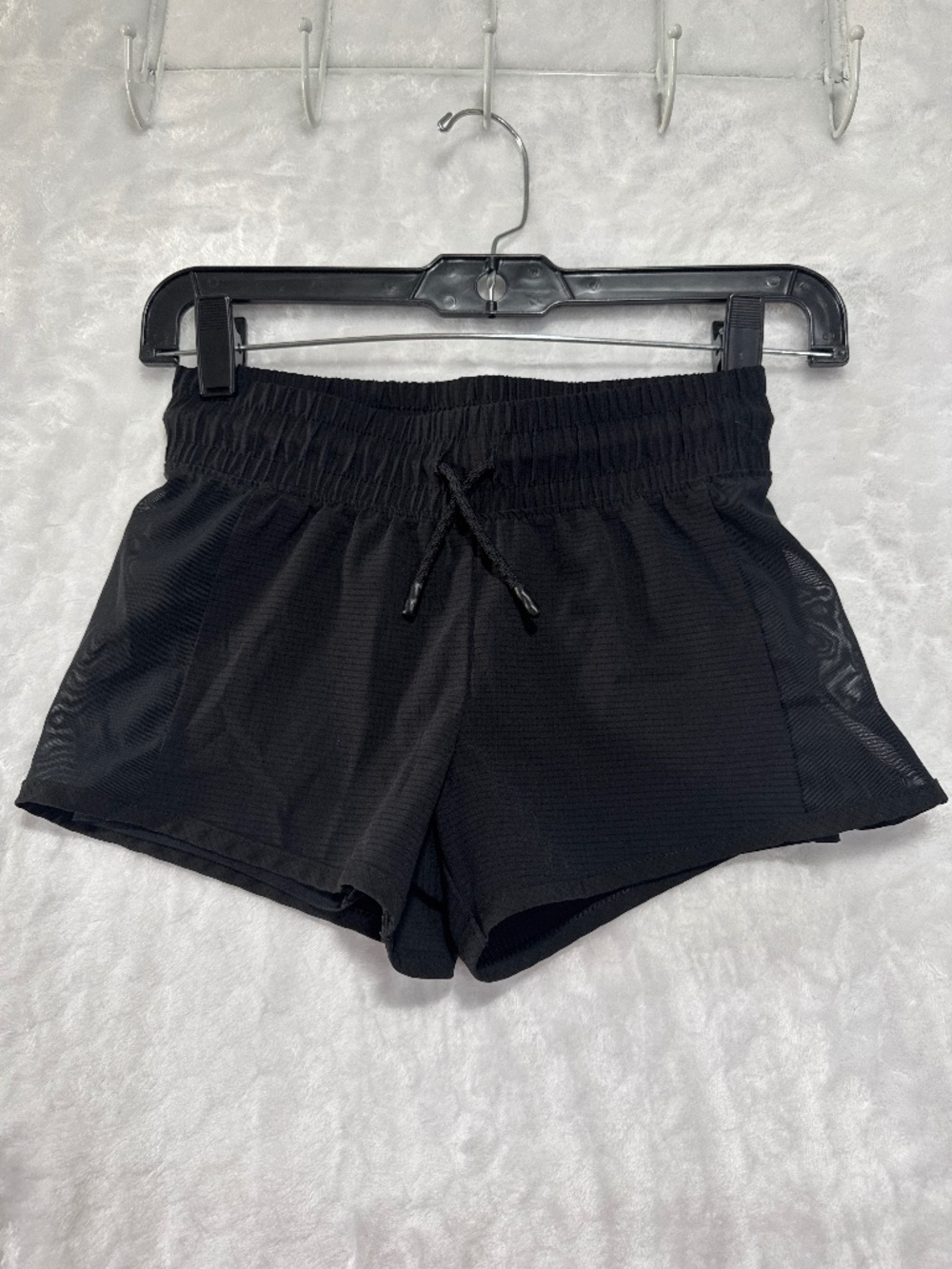 All in Motion Pull On Running Shorts Side Mesh Panels Lined Girls Size 8 Black